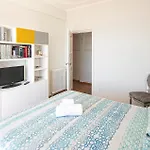 Gorgeous In Apartment *