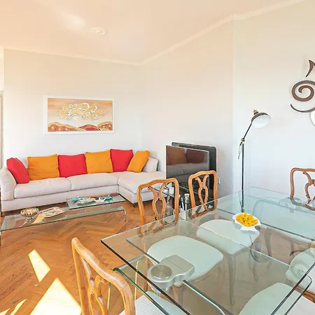 Stunning Apartment In Bogliasco With Wifi *