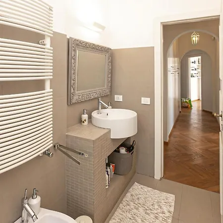 Appartamento Gorgeous In *