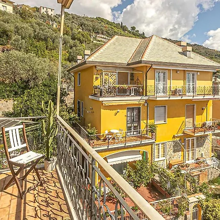 Stunning Apartment In Bogliasco With Wifi Apartman *